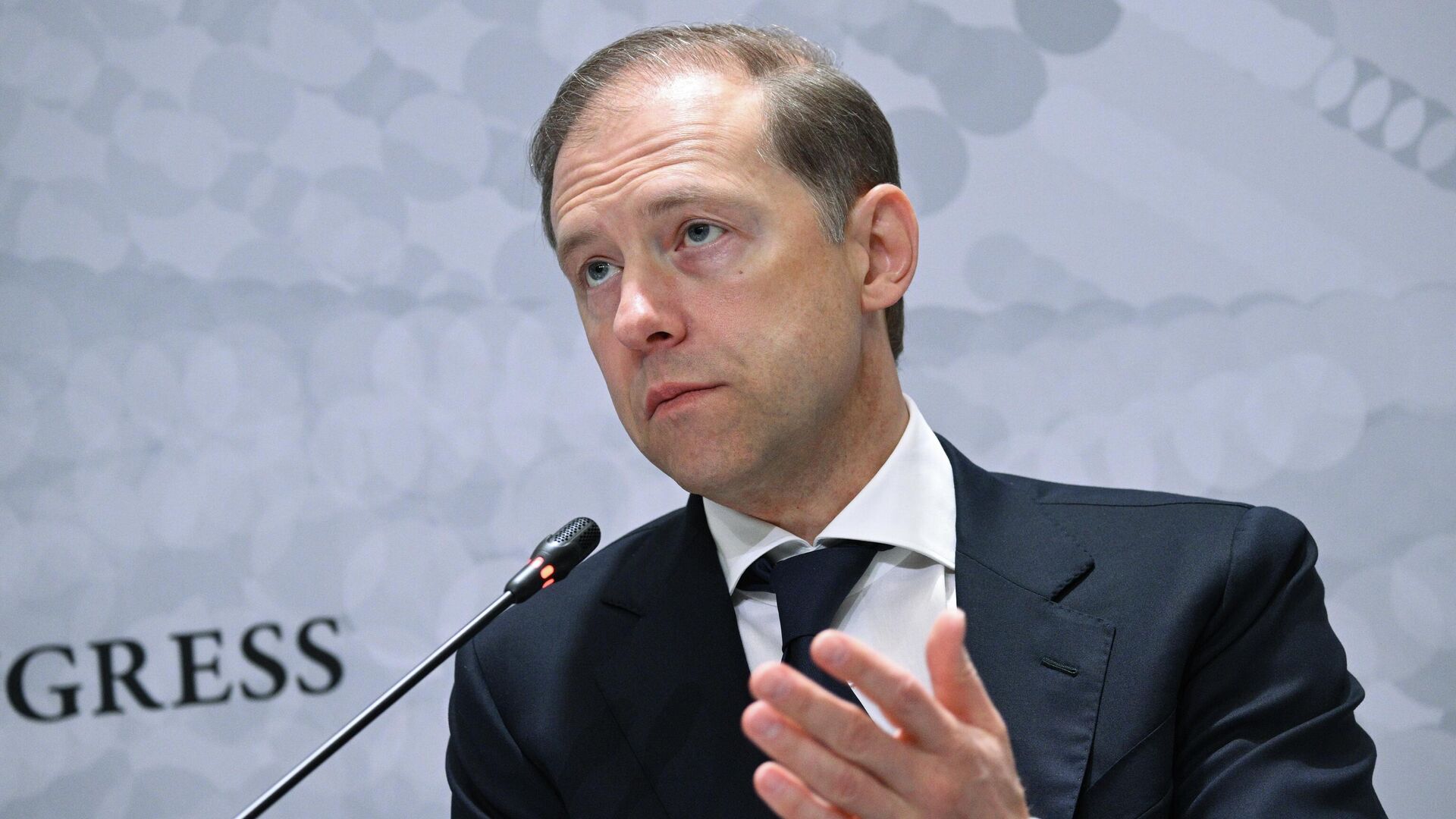 Мантуров рассказал о постройке скоростного поезда с участием Индии